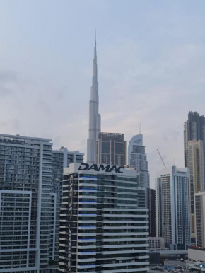 BIG 1 Bedroom Apartment Direct Burj Khalifa and Canal View